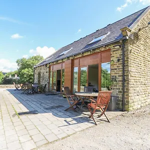  Holiday home Hove Wood View United Kingdom