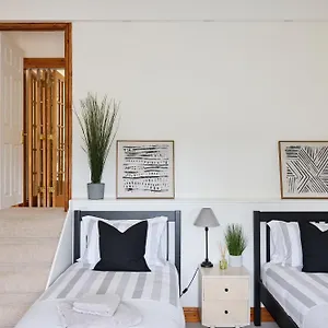  Apartment The Castleman United Kingdom