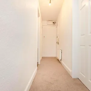 Royal Mile Apartment