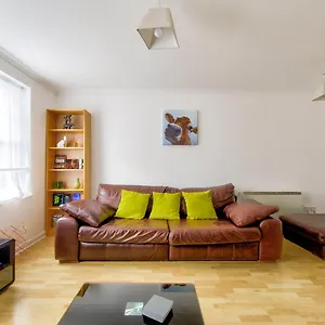 Guestready - A Pleasant Near Leith Apartment